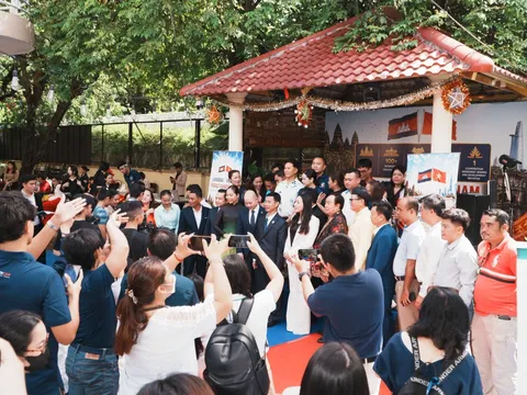 Dấu ấn của Mentor Lê Hồng Ân và MC Lê Đoàn tại Chương trình Xúc Tiến Thương Mại Việt Nam – Campuchia 2026